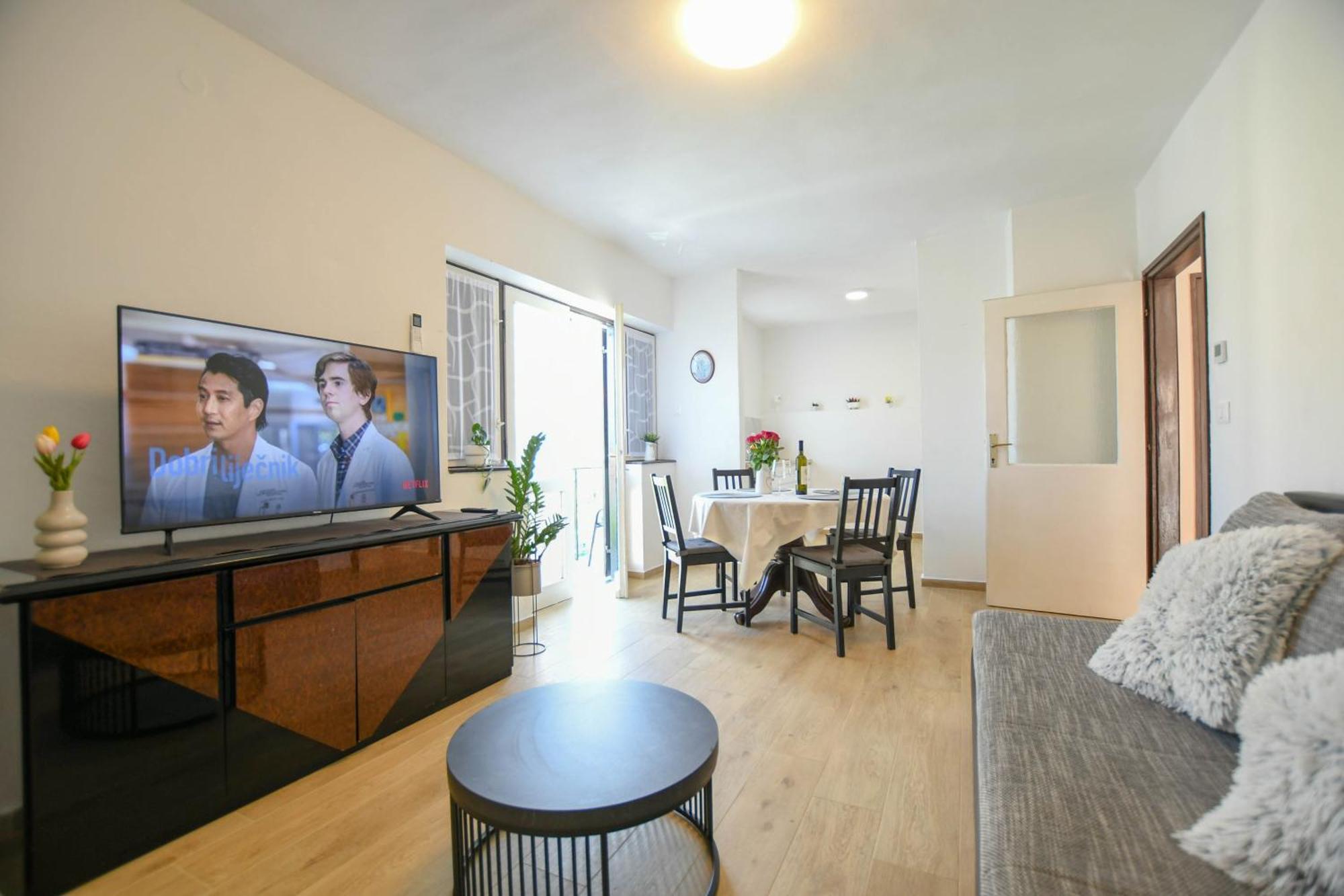 Apartment Brle Πόρετς Εξωτερικό φωτογραφία